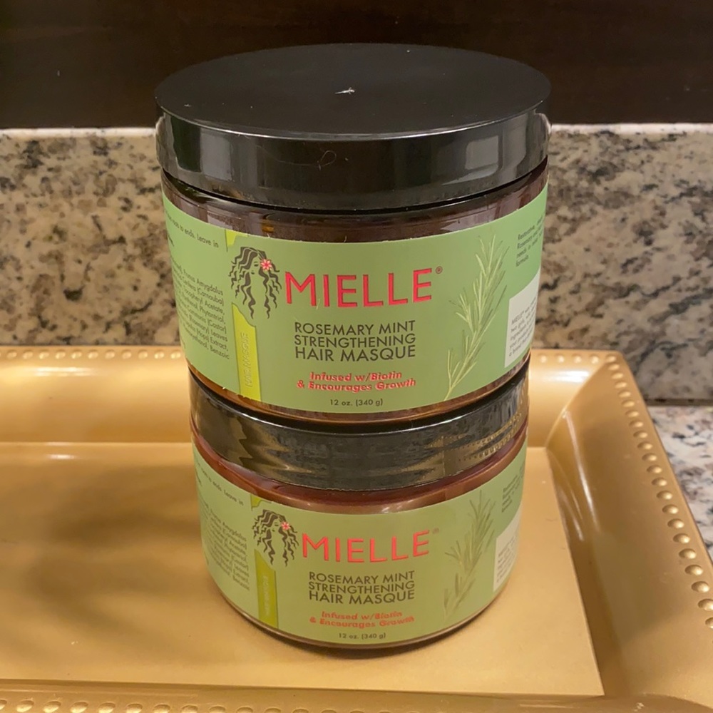 Mielle Rosemary Mint Strengthening Hair Mask